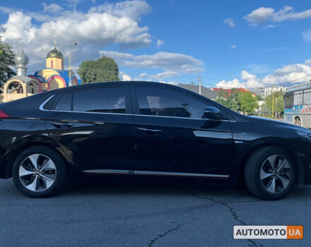 Чорний Хендай Ioniq, об'ємом двигуна 28 л та пробігом 115 тис. км за 15190 $, фото 6 на Automoto.ua