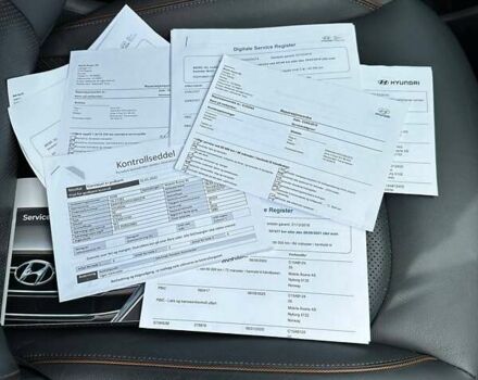 Черный Хендай Ioniq, объемом двигателя 0 л и пробегом 131 тыс. км за 14499 $, фото 26 на Automoto.ua