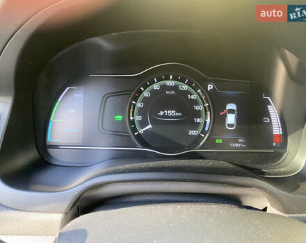 Черный Хендай Ioniq, объемом двигателя 0 л и пробегом 113 тыс. км за 13600 $, фото 11 на Automoto.ua