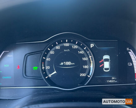 Чорний Хендай Ioniq, об'ємом двигуна 28 л та пробігом 115 тис. км за 15190 $, фото 16 на Automoto.ua