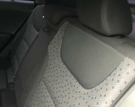 Черный Хендай Ioniq, объемом двигателя 0 л и пробегом 149 тыс. км за 11300 $, фото 9 на Automoto.ua