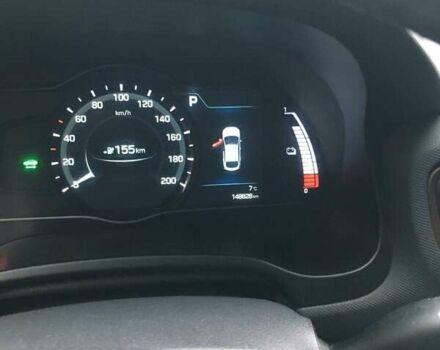 Черный Хендай Ioniq, объемом двигателя 0 л и пробегом 149 тыс. км за 11300 $, фото 5 на Automoto.ua