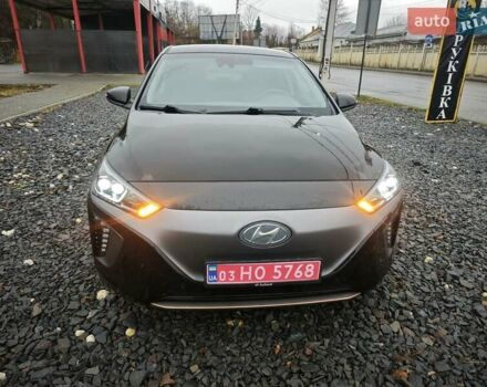 Чорний Хендай Ioniq, об'ємом двигуна 0 л та пробігом 98 тис. км за 13250 $, фото 15 на Automoto.ua