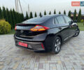 Черный Хендай Ioniq, объемом двигателя 0 л и пробегом 97 тыс. км за 12399 $, фото 19 на Automoto.ua