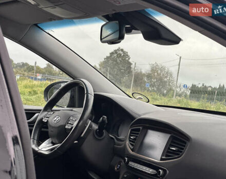 Хендай Ioniq 2017 в Львове на Automoto.ua Черный Хендай Ioniq, объемом двигателя 0 л и пробегом 110 тыс. км за 13300 $, фото 15 на Automoto.ua