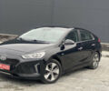 Черный Хендай Ioniq, объемом двигателя 0 л и пробегом 128 тыс. км за 12300 $, фото 9 на Automoto.ua