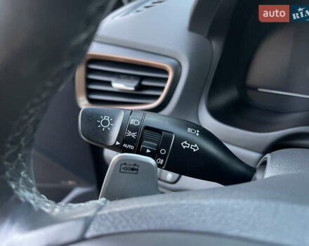 Черный Хендай Ioniq, объемом двигателя 0 л и пробегом 97 тыс. км за 12399 $, фото 37 на Automoto.ua