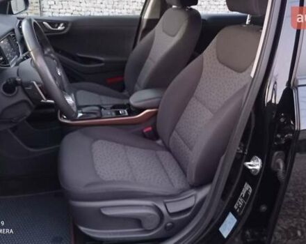 Черный Хендай Ioniq, объемом двигателя 0 л и пробегом 109 тыс. км за 12150 $, фото 21 на Automoto.ua