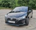 Черный Хендай Ioniq, объемом двигателя 1.58 л и пробегом 150 тыс. км за 13800 $, фото 1 на Automoto.ua