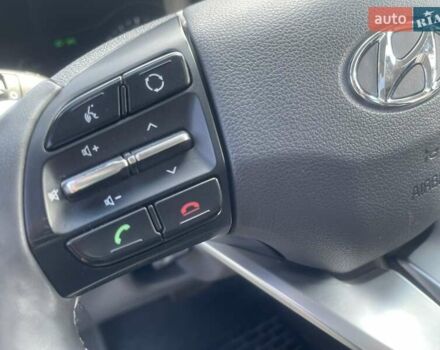 Чорний Хендай Ioniq, об'ємом двигуна 0 л та пробігом 139 тис. км за 12800 $, фото 39 на Automoto.ua