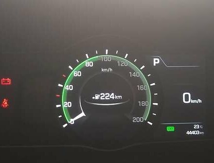 Черный Хендай Ioniq, объемом двигателя 0 л и пробегом 44 тыс. км за 17300 $, фото 8 на Automoto.ua