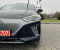 Черный Хендай Ioniq, объемом двигателя 0 л и пробегом 113 тыс. км за 13300 $, фото 2 на Automoto.ua