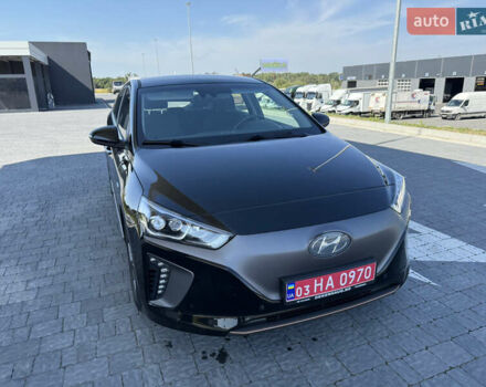 Чорний Хендай Ioniq, об'ємом двигуна 0 л та пробігом 82 тис. км за 12499 $, фото 3 на Automoto.ua
