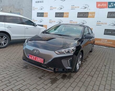 Черный Хендай Ioniq, объемом двигателя 0 л и пробегом 91 тыс. км за 13500 $, фото 41 на Automoto.ua
