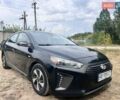 Черный Хендай Ioniq, объемом двигателя 1.58 л и пробегом 136 тыс. км за 10000 $, фото 1 на Automoto.ua