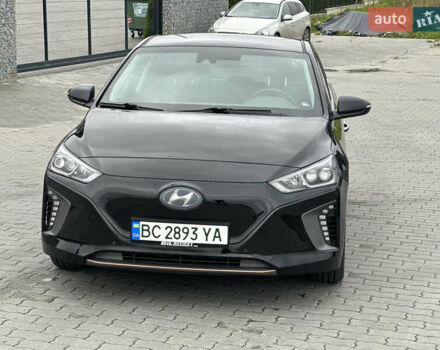 Хендай Ioniq 2017 в Львове на Automoto.ua Черный Хендай Ioniq, объемом двигателя 0 л и пробегом 110 тыс. км за 13300 $, фото 1 на Automoto.ua