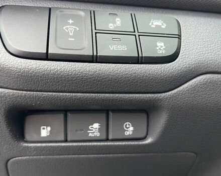 Черный Хендай Ioniq, объемом двигателя 0 л и пробегом 113 тыс. км за 13300 $, фото 29 на Automoto.ua