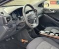 Черный Хендай Ioniq, объемом двигателя 0 л и пробегом 122 тыс. км за 11999 $, фото 57 на Automoto.ua