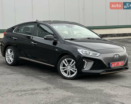 Чорний Хендай Ioniq, об'ємом двигуна 0 л та пробігом 103 тис. км за 12900 $, фото 29 на Automoto.ua