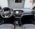 Черный Хендай Ioniq, объемом двигателя 0 л и пробегом 93 тыс. км за 12500 $, фото 42 на Automoto.ua