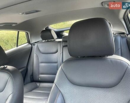 Чорний Хендай Ioniq, об'ємом двигуна 0 л та пробігом 139 тис. км за 12800 $, фото 45 на Automoto.ua