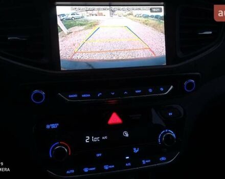 Черный Хендай Ioniq, объемом двигателя 0 л и пробегом 109 тыс. км за 12150 $, фото 32 на Automoto.ua