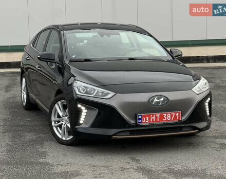 Чорний Хендай Ioniq, об'ємом двигуна 0 л та пробігом 103 тис. км за 12900 $, фото 33 на Automoto.ua