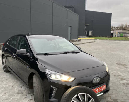 Черный Хендай Ioniq, объемом двигателя 0 л и пробегом 128 тыс. км за 12300 $, фото 2 на Automoto.ua