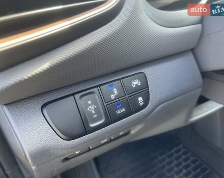 Чорний Хендай Ioniq, об'ємом двигуна 0 л та пробігом 139 тис. км за 12800 $, фото 38 на Automoto.ua