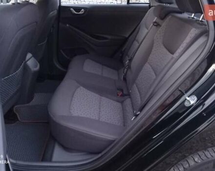 Черный Хендай Ioniq, объемом двигателя 0 л и пробегом 109 тыс. км за 12150 $, фото 28 на Automoto.ua