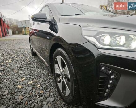 Чорний Хендай Ioniq, об'ємом двигуна 0 л та пробігом 98 тис. км за 13250 $, фото 20 на Automoto.ua