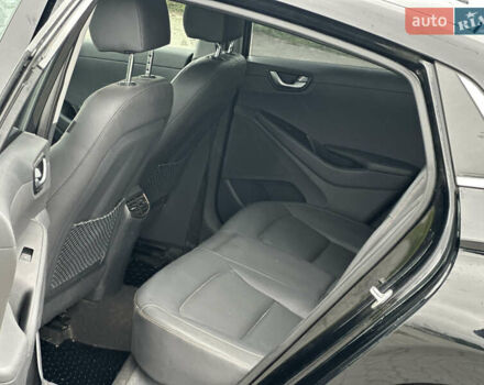 Хендай Ioniq 2017 в Львове на Automoto.ua Черный Хендай Ioniq, объемом двигателя 0 л и пробегом 110 тыс. км за 13300 $, фото 11 на Automoto.ua