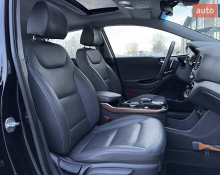 Черный Хендай Ioniq, объемом двигателя 0 л и пробегом 105 тыс. км за 12150 $, фото 26 на Automoto.ua