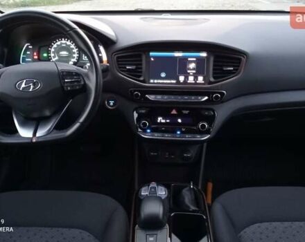 Черный Хендай Ioniq, объемом двигателя 0 л и пробегом 109 тыс. км за 12150 $, фото 22 на Automoto.ua