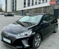 Черный Хендай Ioniq, объемом двигателя 0 л и пробегом 140 тыс. км за 12500 $, фото 1 на Automoto.ua