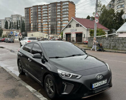Хендай Ioniq 2017 в Житомире на Automoto.ua Черный Хендай Ioniq, объемом двигателя 0 л и пробегом 193 тыс. км за 12500 $, фото 23 на Automoto.ua