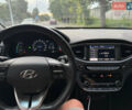 Черный Хендай Ioniq, объемом двигателя 0 л и пробегом 157 тыс. км за 10700 $, фото 3 на Automoto.ua