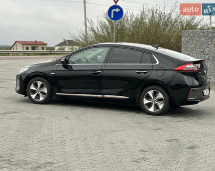 Хендай Ioniq 2017 в Львове на Automoto.ua Черный Хендай Ioniq, объемом двигателя 0 л и пробегом 110 тыс. км за 13300 $, фото 7 на Automoto.ua