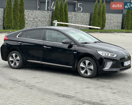 Хендай Ioniq 2017 в Львове на Automoto.ua Черный Хендай Ioniq, объемом двигателя 0 л и пробегом 110 тыс. км за 13300 $, фото 3 на Automoto.ua