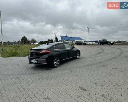 Хендай Ioniq 2017 в Львове на Automoto.ua Черный Хендай Ioniq, объемом двигателя 0 л и пробегом 110 тыс. км за 13300 $, фото 22 на Automoto.ua