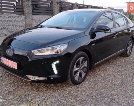 Черный Хендай Ioniq, объемом двигателя 0 л и пробегом 109 тыс. км за 12150 $, фото 2 на Automoto.ua
