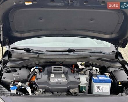 Черный Хендай Ioniq, объемом двигателя 0 л и пробегом 122 тыс. км за 11999 $, фото 40 на Automoto.ua