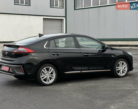 Чорний Хендай Ioniq, об'ємом двигуна 0 л та пробігом 103 тис. км за 12900 $, фото 25 на Automoto.ua