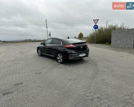 Хендай Ioniq 2017 в Львове на Automoto.ua Черный Хендай Ioniq, объемом двигателя 0 л и пробегом 110 тыс. км за 13300 $, фото 20 на Automoto.ua