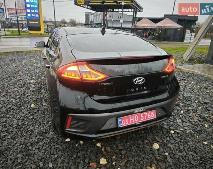 Чорний Хендай Ioniq, об'ємом двигуна 0 л та пробігом 98 тис. км за 13250 $, фото 12 на Automoto.ua