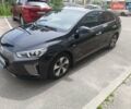 Черный Хендай Ioniq, объемом двигателя 0 л и пробегом 260 тыс. км за 13199 $, фото 1 на Automoto.ua