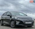 Черный Хендай Ioniq, объемом двигателя 0 л и пробегом 122 тыс. км за 11999 $, фото 4 на Automoto.ua