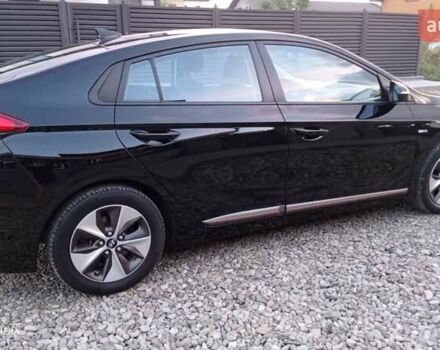 Черный Хендай Ioniq, объемом двигателя 0 л и пробегом 109 тыс. км за 12150 $, фото 12 на Automoto.ua