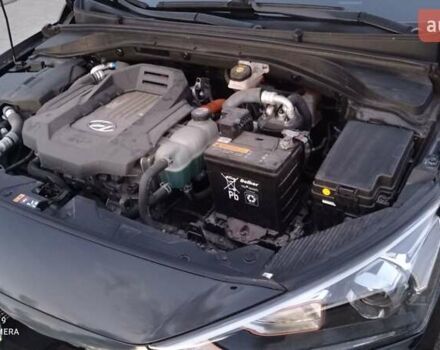 Черный Хендай Ioniq, объемом двигателя 0 л и пробегом 109 тыс. км за 12150 $, фото 34 на Automoto.ua