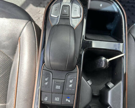 Чорний Хендай Ioniq, об'ємом двигуна 0 л та пробігом 121 тис. км за 12950 $, фото 18 на Automoto.ua